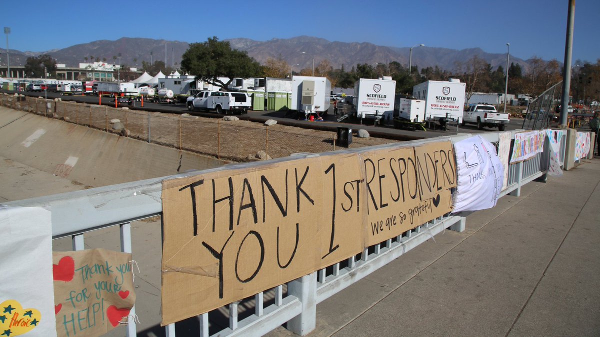 LACOFD's tweet photo. 🔥Final Incident Update (1/29/25)🔥

#HughesFire
10,425 acres
98% contained

#EatonFire 
14,021 acres
99% contained

#PalisadesFire 
23,448 acres
97% contained

For recovery info, visit:
🔗 https://t.co/Ht88DDLkbe https://t.co/DsA9fsHKrG