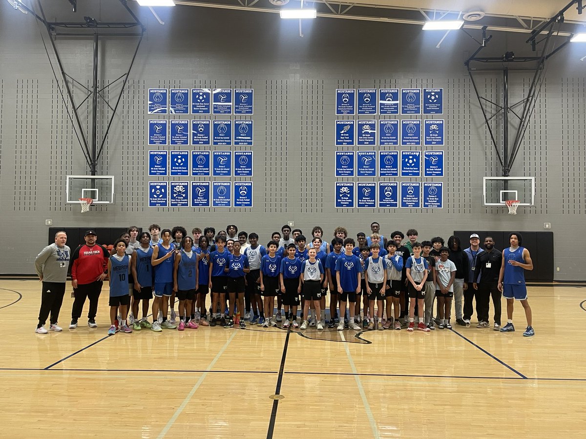 Hebron High School Boys Basketball tweet media