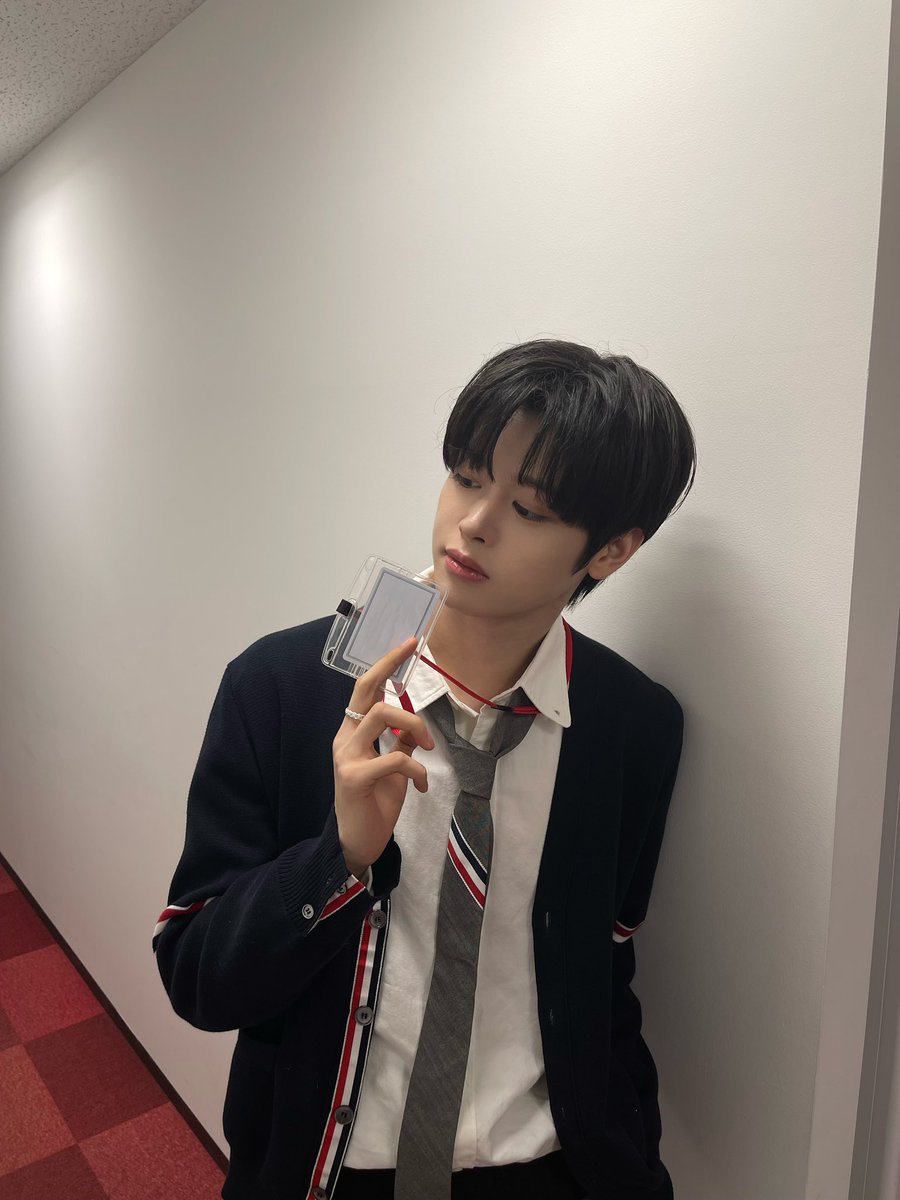 CLOSE YOUR EYES MEMBERS tweet media