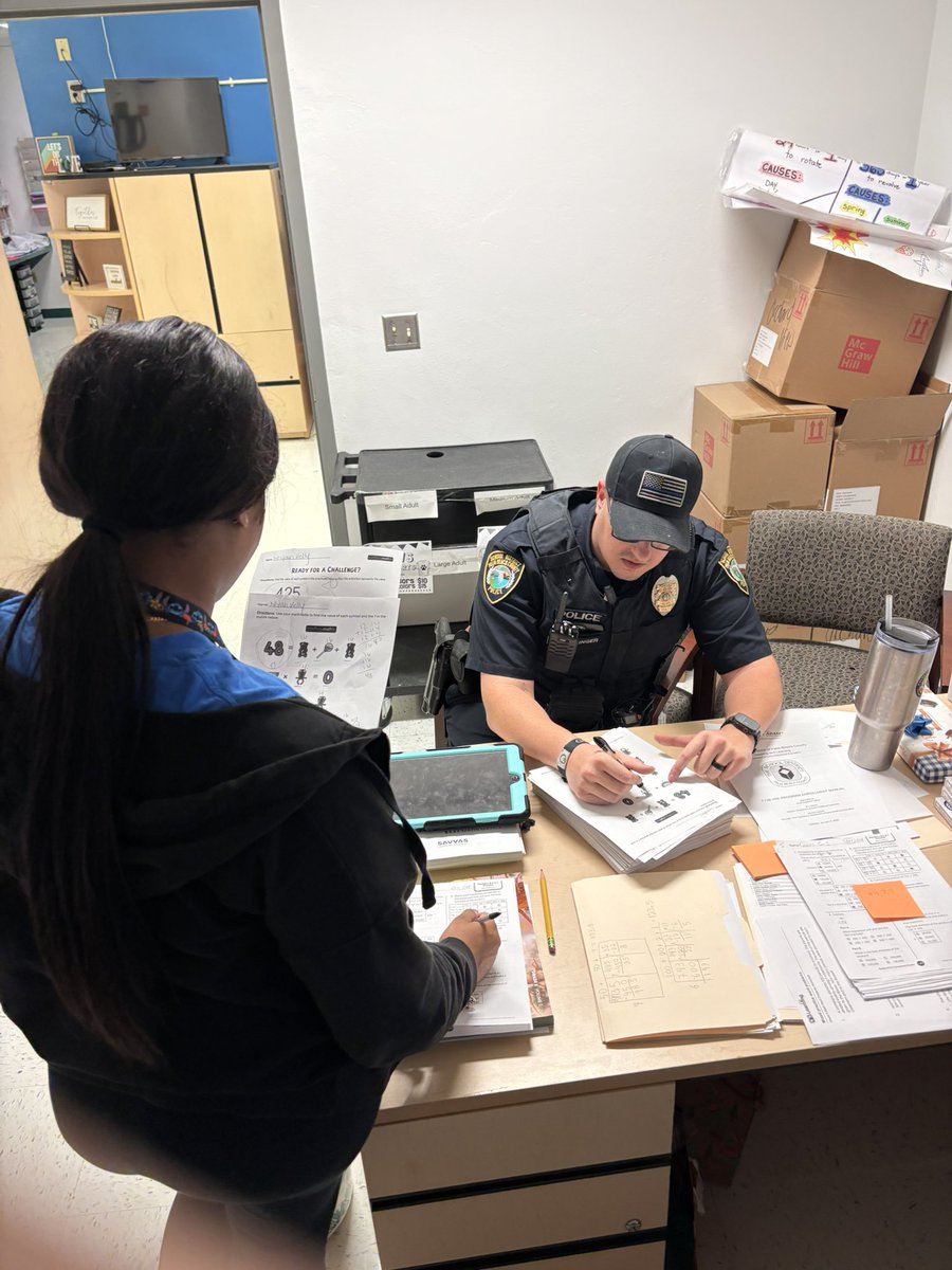 Everyone <a href="/OrchardViewES/">Orchard View ES</a> is learning strategies, critical thinking skills and how to be patient when solving equations! <a href="/OVESPrincipal/">Danielle Garcia</a> <a href="/EstupinanSam/">Sam Estupinan</a> <a href="/nikkchristensen/">Nikki Christensen</a> <a href="/RachelCapitano/">Rachel Capitano</a>