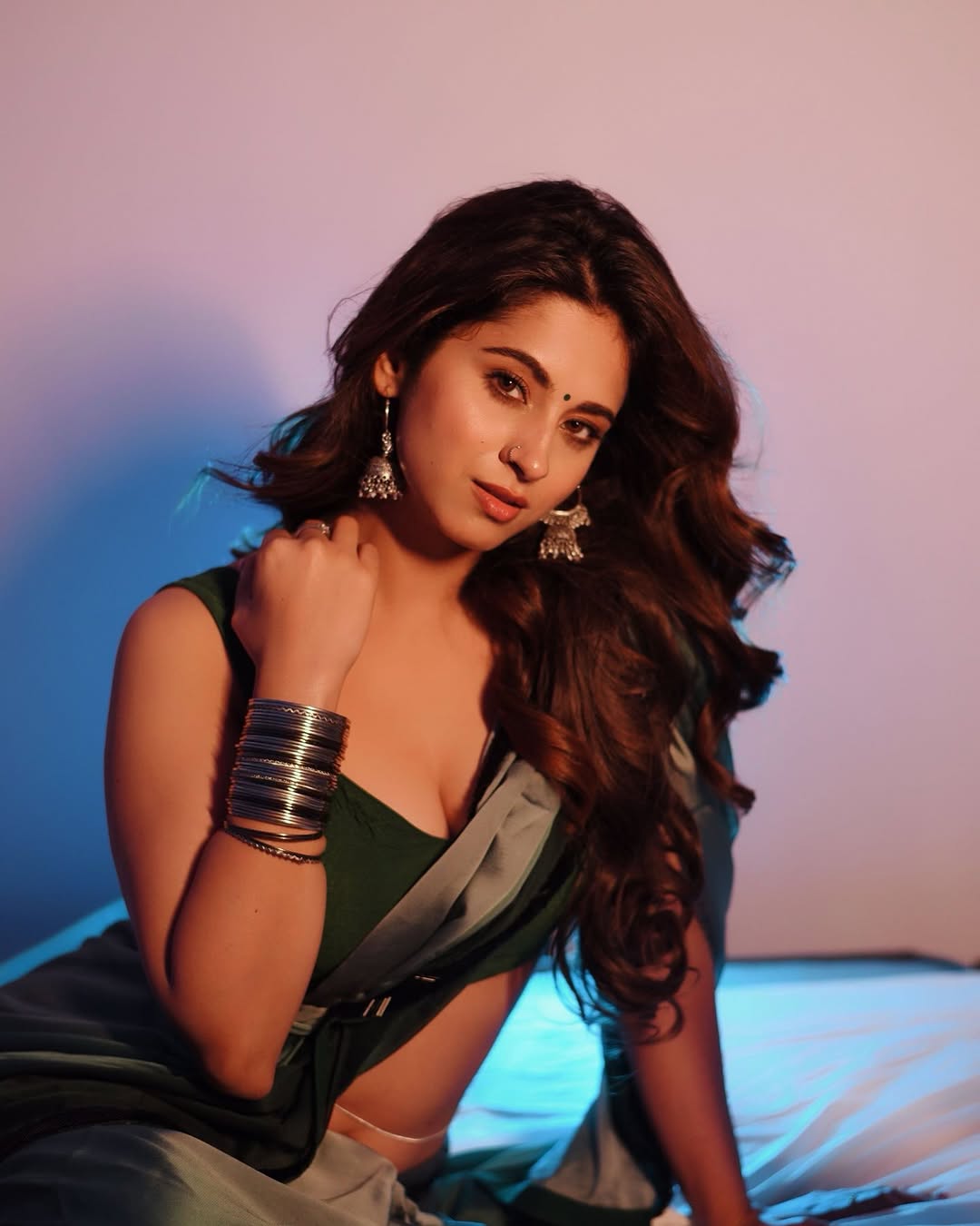 Gigqq9ibYAAPe66?format=jpg&name=large