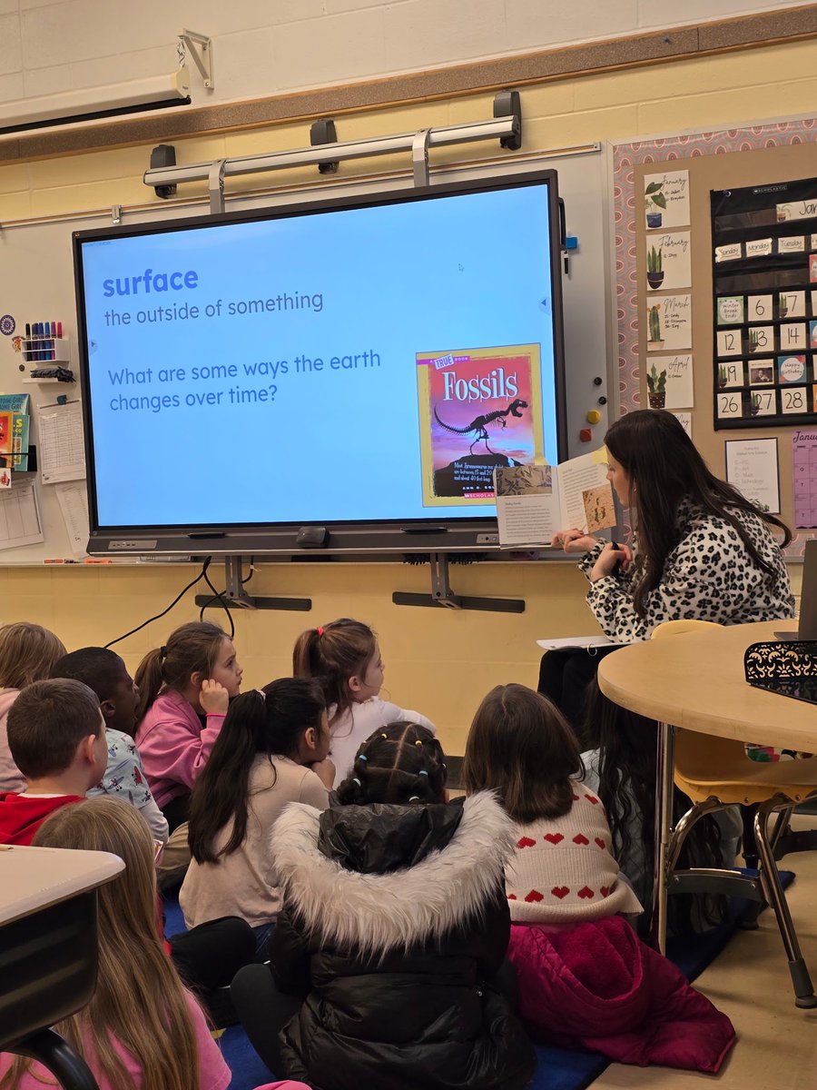 Mrs. Cook tweet media