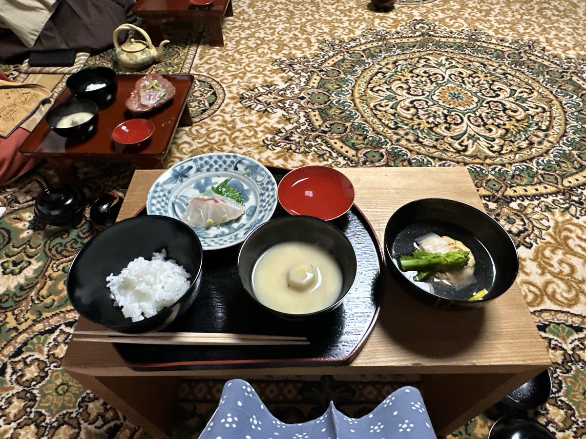 miyutoko's tweet photo. 今年も出雲の初釜に行ってきました😊
https://t.co/Bt3RKmpYwV

ご興味お持ちいただければ、お稽古の見学（京都/東京）にもどうぞ✨

#細川三斎流 #初釜 #茶事 #レポート #お仲間募集中 https://t.co/DzHu52Syvt