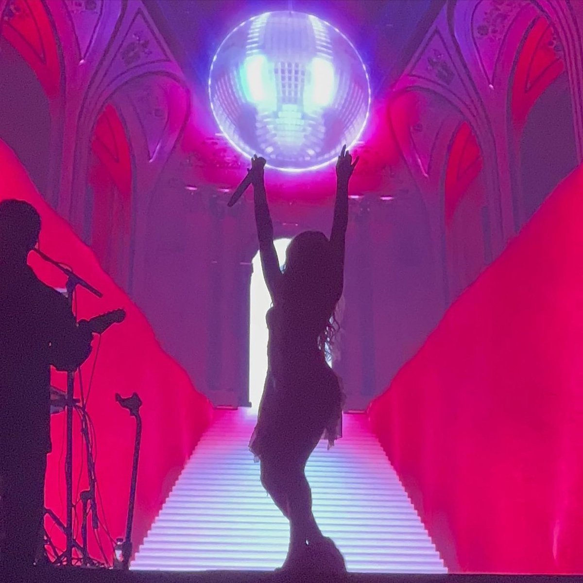 𝝦𝗼𝗽 𝘏𝗂𝘃𝗲 ᴿᴾ tweet media