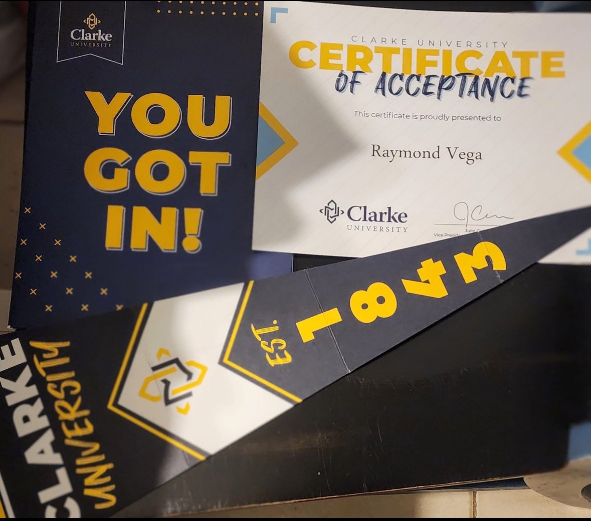 raymond vega (@raymond_vega15) on Twitter photo Blessed to receive an offer from <a href="/ClarkePrideFB/">Clarke Pride Football</a> 🔵🟡 !!. Thank you <a href="/DB_CoachB/">larry behling</a> for the Opportunity.
<a href="/PParkFB/">Pinellas Park Football</a> <a href="/CoachMaxSmithHC/">CoachMaxSmith</a> <a href="/PinellasHSMedia/">Pinellas Highschool Media Group</a> Blessed to receive an offer from <a href="/ClarkePrideFB/">Clarke Pride Football</a> 🔵🟡 !!. Thank you <a href="/DB_CoachB/">larry behling</a> for the Opportunity.
<a href="/PParkFB/">Pinellas Park Football</a> <a href="/CoachMaxSmithHC/">CoachMaxSmith</a> <a href="/PinellasHSMedia/">Pinellas Highschool Media Group</a>