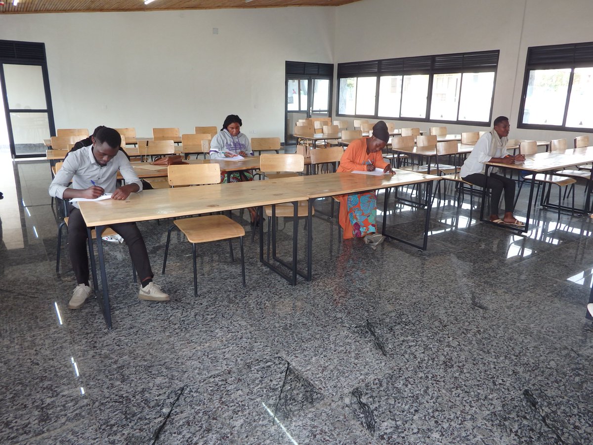 Musanze Employment Service Center (@musanze_esc) on Twitter photo Bamwe mu bashaka akazi bitabiriye job fair 2024 yateguwe na <a href="/MusanzeDistrict/">Musanze District</a> binyujijwe muri MESC; bagatanga CV zabo muri Nice Processing ltd bakoze ikizami kugirango iyi company ibone umukozi yifuza.
<a href="/RwandaLabour/">Ministry of Public Service and Labour | Rwanda</a>
<a href="/ApefeRwanda/">APEFE Rwanda</a>
<a href="/YouthMusanze/">MUSANZE YOUTH VOLUNTEERS</a>
<a href="/MusanzeYouth/">National Youth Council-Musanze District</a>
<a href="/yegomusanze/">YEGO MUSANZE</a> Bamwe mu bashaka akazi bitabiriye job fair 2024 yateguwe na <a href="/MusanzeDistrict/">Musanze District</a> binyujijwe muri MESC; bagatanga CV zabo muri Nice Processing ltd bakoze ikizami kugirango iyi company ibone umukozi yifuza.
<a href="/RwandaLabour/">Ministry of Public Service and Labour | Rwanda</a>
<a href="/ApefeRwanda/">APEFE Rwanda</a>
<a href="/YouthMusanze/">MUSANZE YOUTH VOLUNTEERS</a>
<a href="/MusanzeYouth/">National Youth Council-Musanze District</a>
<a href="/yegomusanze/">YEGO MUSANZE</a>
