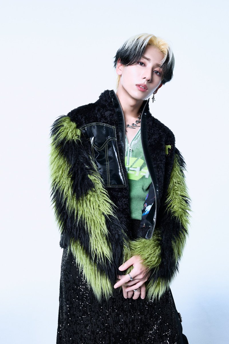 OWV 3rd album 𝐒𝐮𝐩𝐞𝐫𝐧𝐨𝐯𝐚 2025.04.09 Release -main style