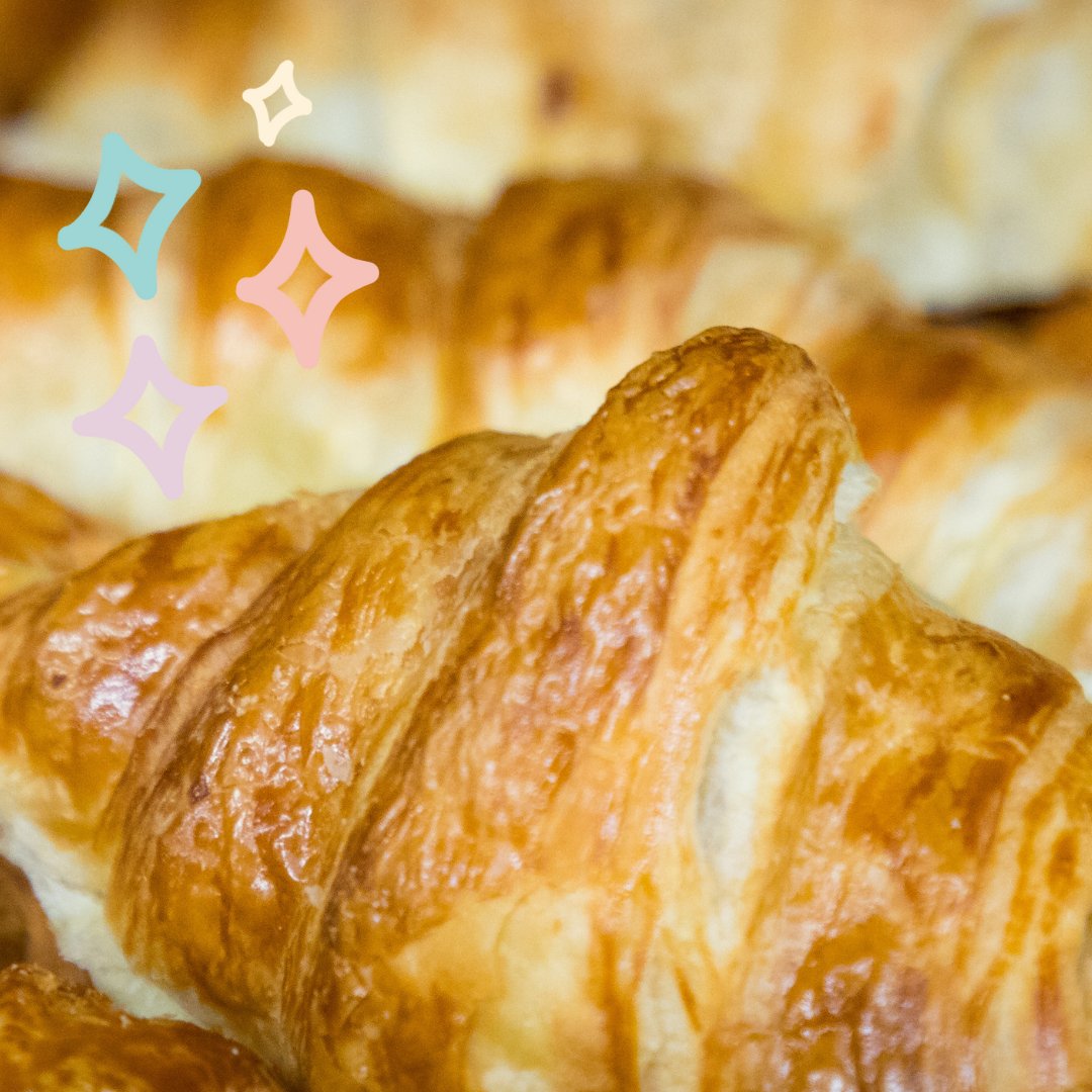 Good morning, what better way to celebrate than with a delicious croissant on #nationalcroissantday 🥐

Will you be serving any today? Whether they're sweet or savoury, there's no better time to enjoy this little taste of heaven. 

#catering #mobilecatering