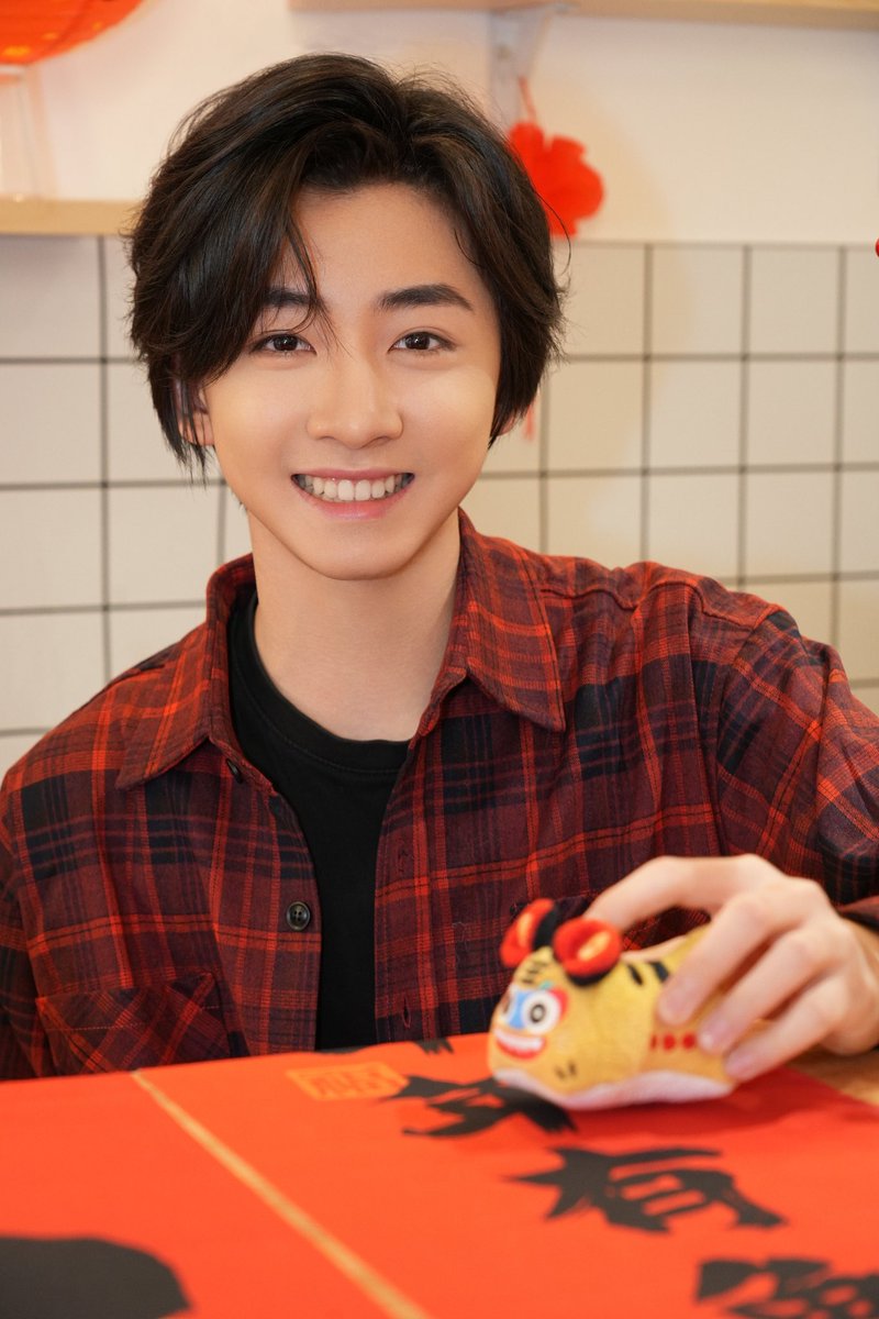 Chromosome Entertainment Group tweet media