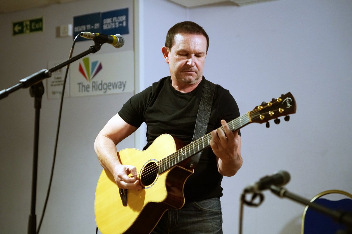 Our first #OpenMicNight of the year is BACK on Wed 5 Feb!🎤

Whether you’re a musician, singer, spoken word artist, or just love the spotlight, come show us what you’ve got at The Beacon Bar!

Want to perform? Simply email beacon.wantage@whitehorsedc.gov.uk to secure your spot.