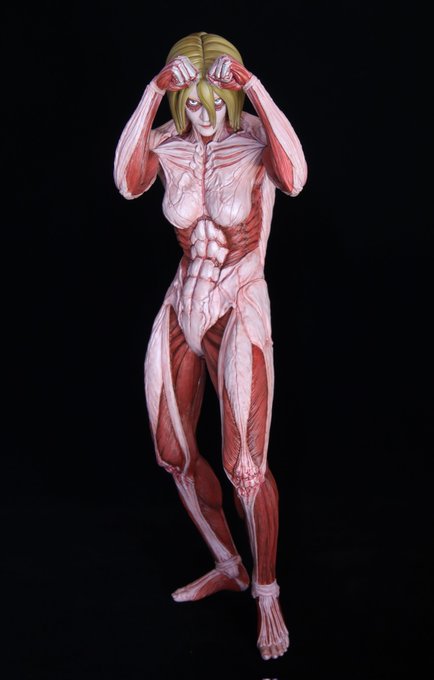 1枚目、漆黒過ぎた
2枚目、布地感が納得いかない
3枚目、グラデーションが綺麗に出た 