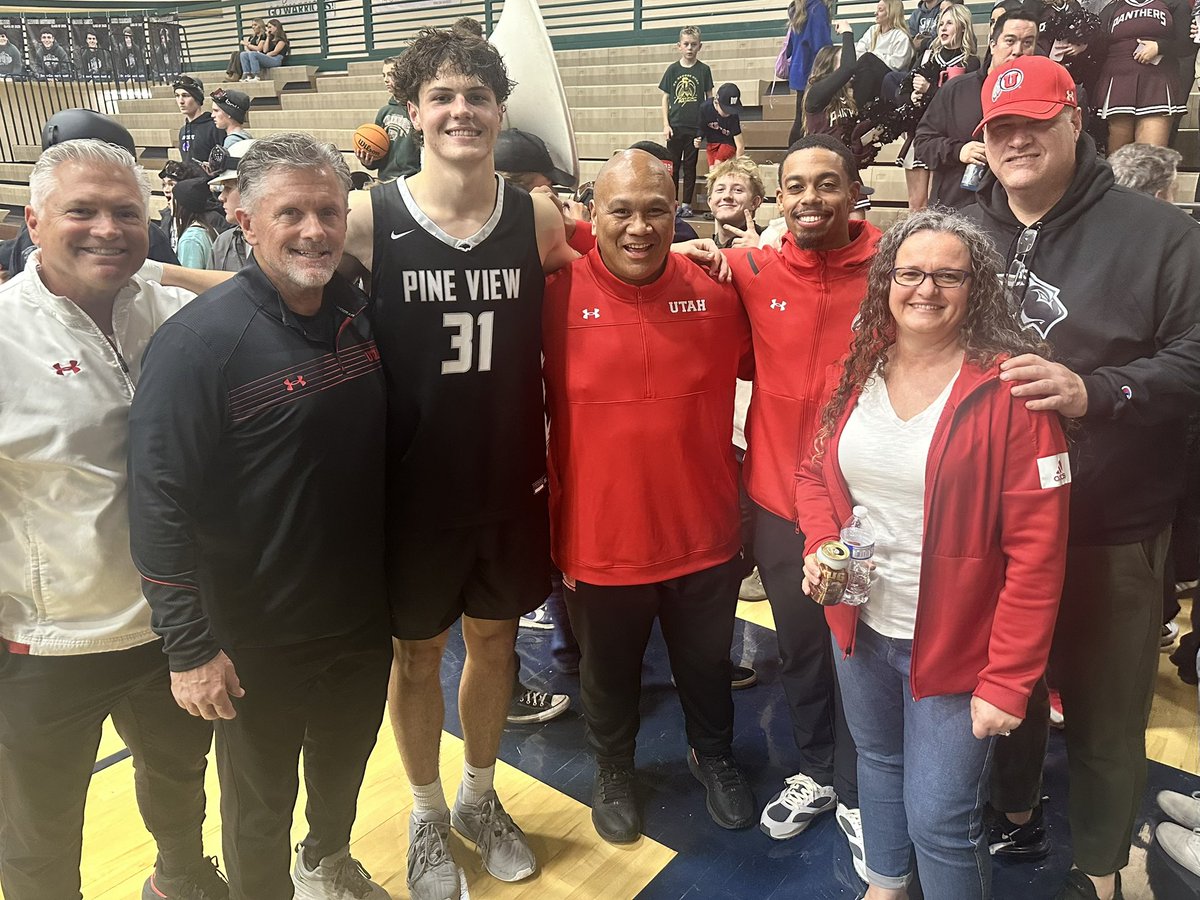 Great visit today from <a href="/Utah_Football/">Utah Football</a> <a href="/UtahCoachWhitt/">Kyle Whittingham</a> <a href="/FWhittinghamJr/">Fred Whittingham Jr.</a> <a href="/micahsimon_/">Micah Simon</a> <a href="/CoachAtuaia/">Mark Atuaia</a>  thanks for coming to my game and visiting after. #GoUtes