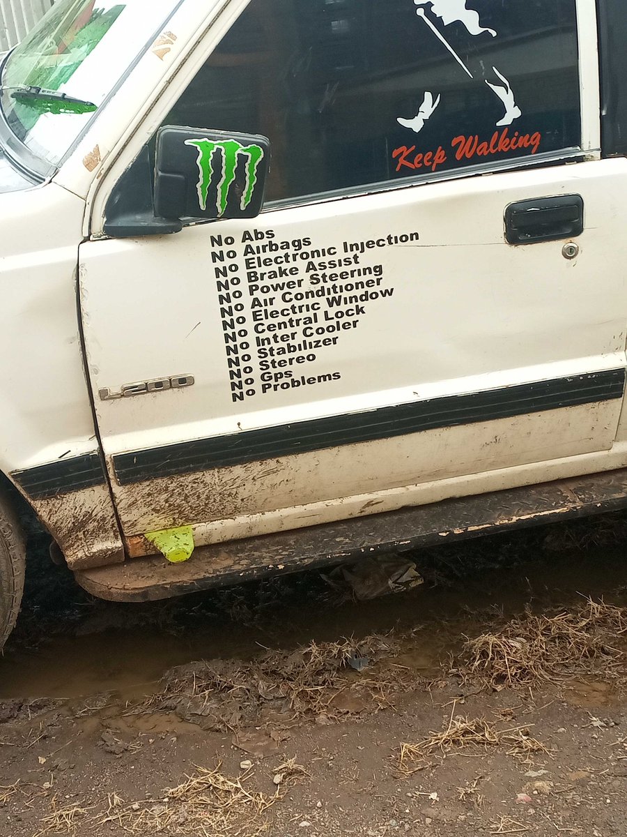 Kirobotocomedy's tweet photo. Real men drive this... https://t.co/0460hHN038