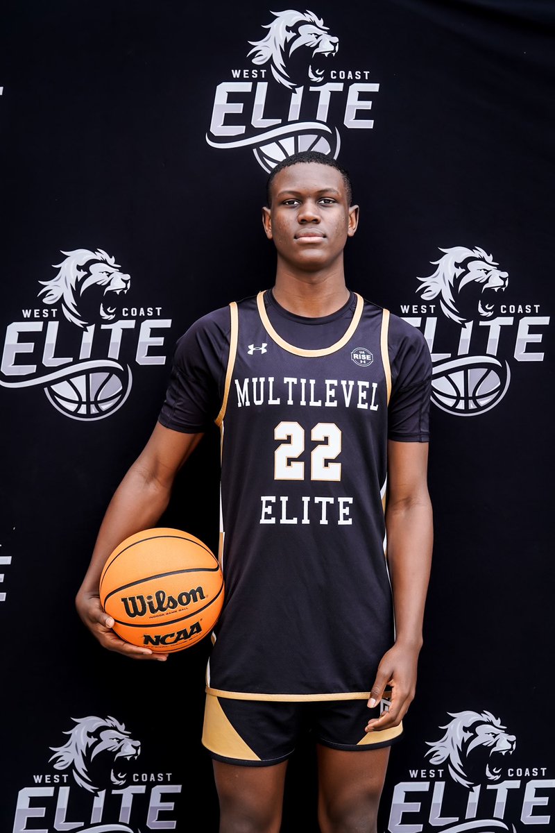 2026 G Isaiah Owens (Victory Christian) had a really good showing tonight against #4 Olympian in league play. Finished the game with 18 points 12 rebounds and 3 assists. Plays with an extremely high motor and his outside shot has improved a ton from this last summer!