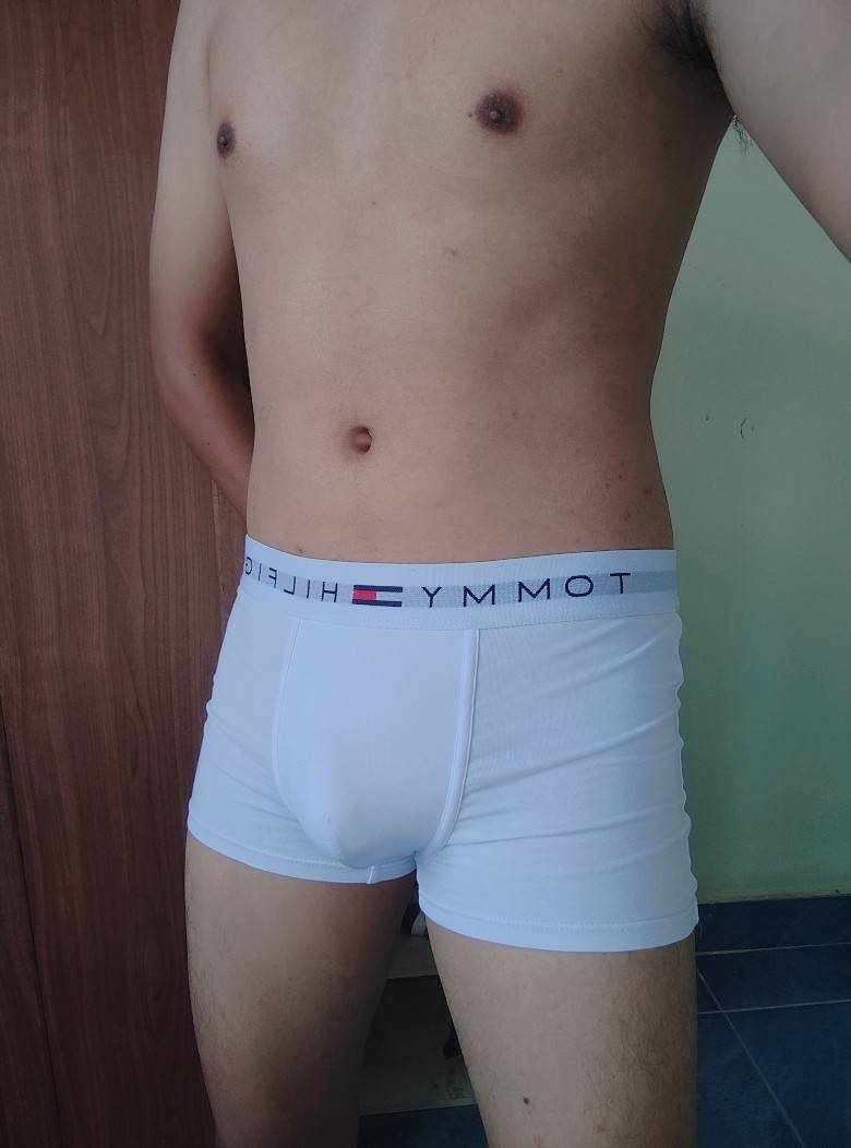 มีใครอยากได้เกงในป่ะ 😛