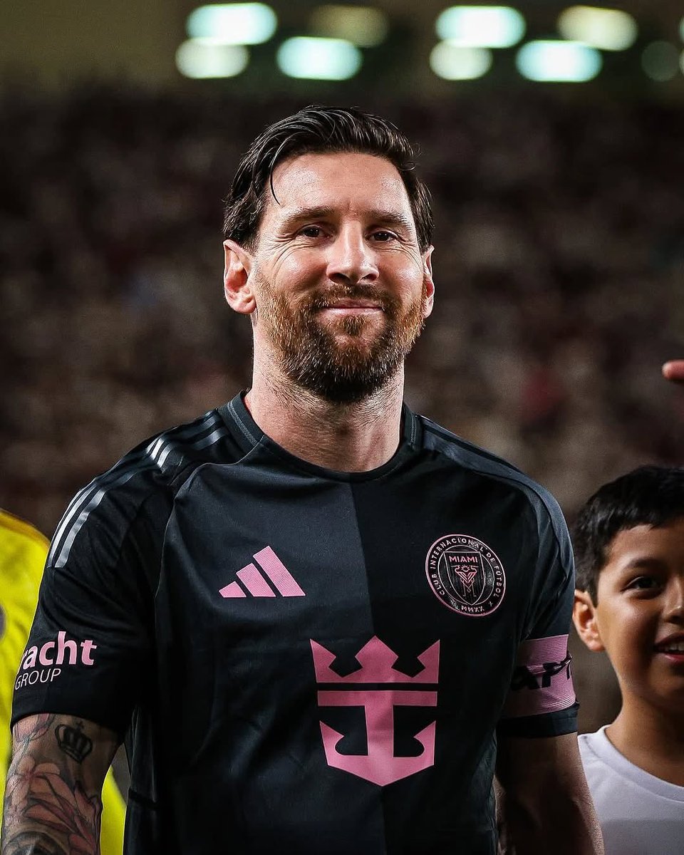 𝘛𝘩𝘦 𝘨𝘳𝘦𝘢𝘵𝘦𝘴𝘵 𝘰𝘧 𝘢𝘭𝘭 𝘵𝘪𝘮𝘦𝘴 🐐