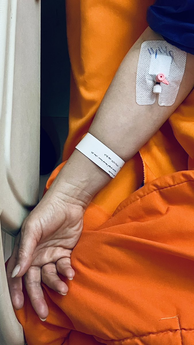 Gm X fam😍
Today is an important day.
Get well soon, Mom ❤️