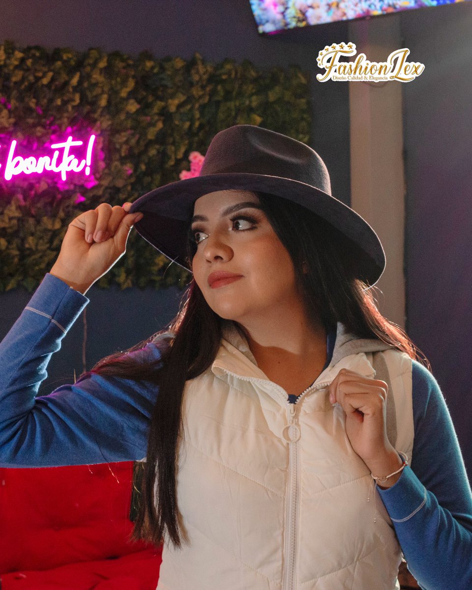 FashionLexModel's tweet image. “Nuestra moda es tan única como tu”.

#FashionLex💙 #Models😎 #5D🌗 #Invierno25✨