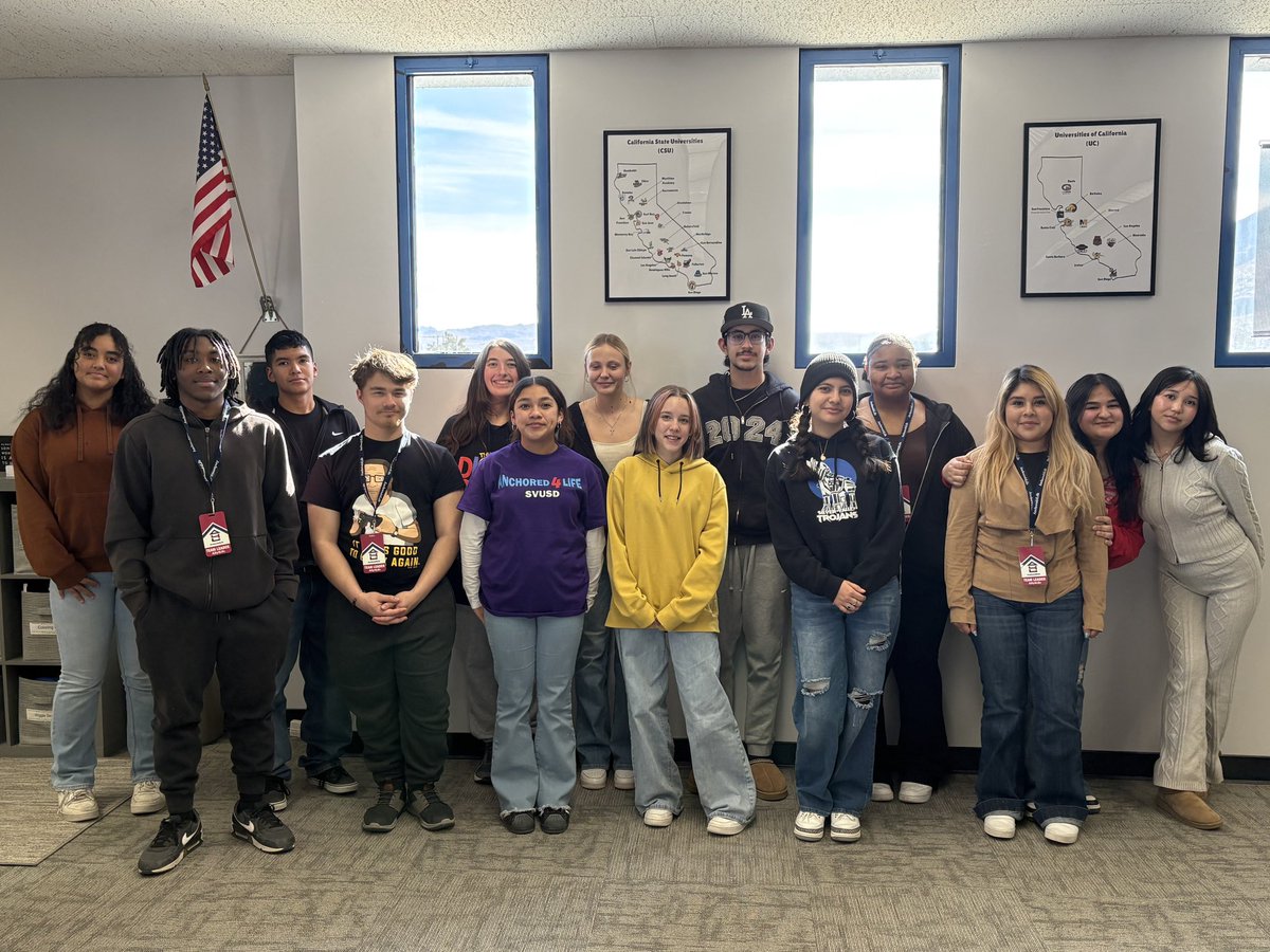 SVHSCoachMeyer's tweet image. Anchored4Life: Preparing to Lead and Welcome! ⚓️

Our Anchored4Life peer-to-peer leaders have officially completed their annual refresher training, equipping them to serve as Silver Valley High School ambassadors!#BuildingCommunity