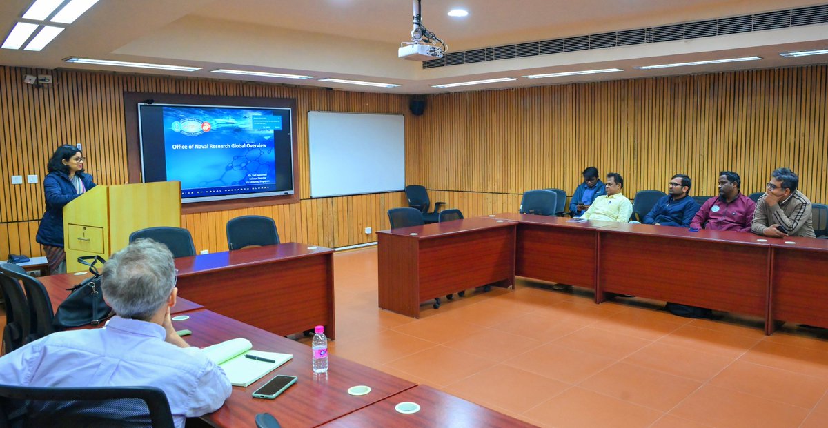 A delegation from the 𝐎𝐟𝐟𝐢𝐜𝐞 𝐨𝐟 𝐍𝐚𝐯𝐚𝐥 𝐑𝐞𝐬𝐞𝐚𝐫𝐜𝐡 𝐆𝐥𝐨𝐛𝐚𝐥 (𝐎𝐍𝐑𝐆) visited 𝐈𝐈𝐓 𝐊𝐚𝐧𝐩𝐮𝐫 on 𝟐𝟖𝐭𝐡 𝐉𝐚𝐧𝐮𝐚𝐫𝐲 𝟐𝟎𝟐𝟓 to explore potential research collaborations. The delegation included 𝐃𝐫. 𝐉𝐨𝐞𝐥 𝐆𝐨𝐨𝐝𝐦𝐚𝐧, Science Director, [1/1]