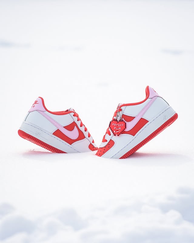 nike air force 1 valentine's day 2009