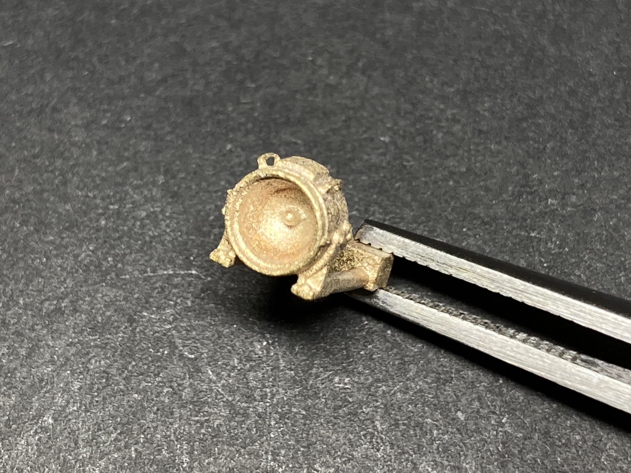 lsm.jpg4.us | isl-003 【商品のご紹介】 ◯いろいろ製作所 ・ISL003「南の旧型用ヘッドライト」 ・ISL007「C-2000L」 ・ISW001「ガイコツテールライトA」 ・ISW003「南のダボ幌」 上記新規取り扱い商品のほか、品切れ中の商品が再入荷いたしました。 https://t.co ...