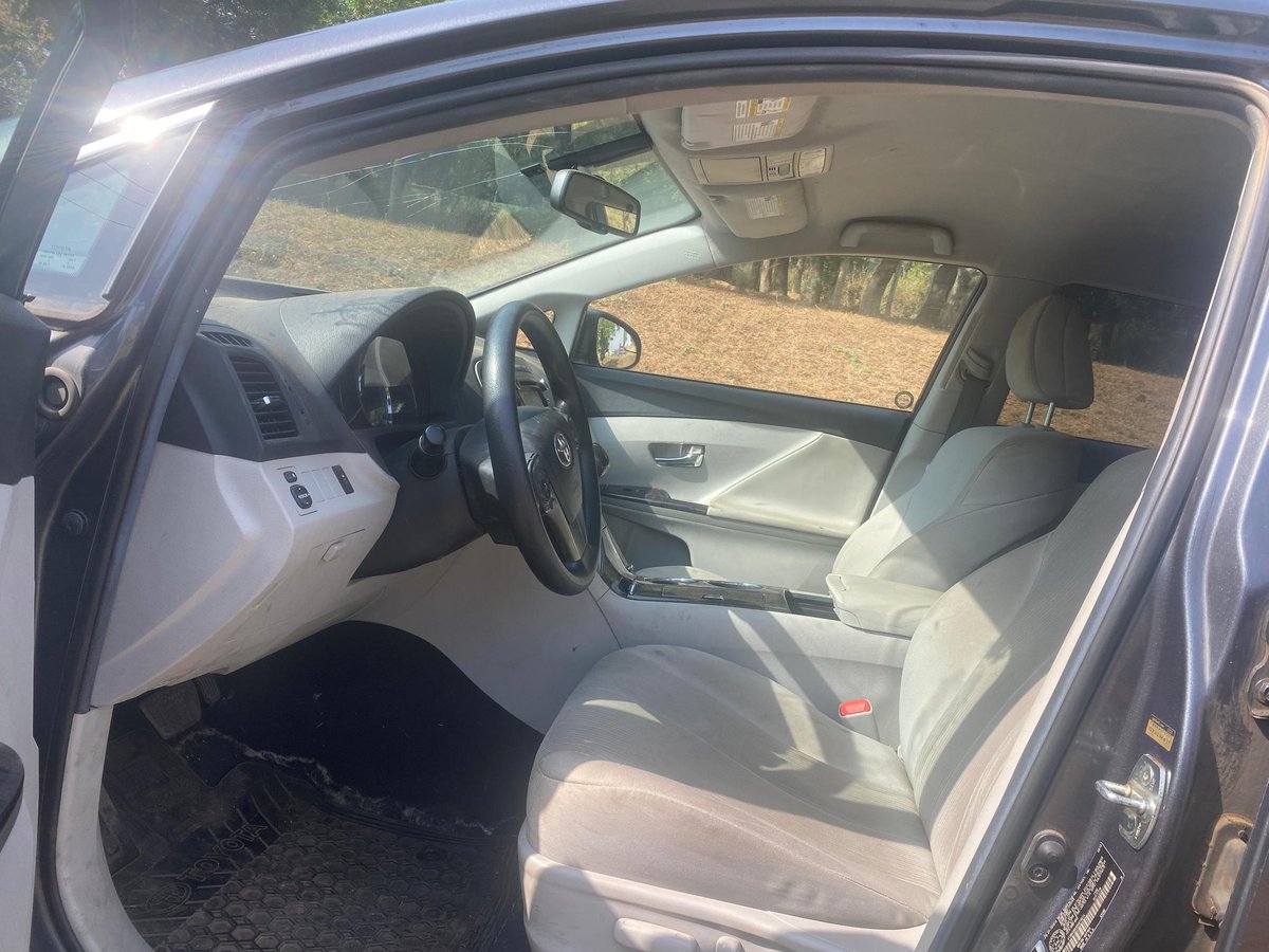 MotorsNg's tweet photo. DISTRESS SALE 🔥 
2013 TOYOTA VENZA 
FOREIGN USED 
ENGINE UNTEMPERED V6
AC CHILLING 
INTERIOR IS EXTREMELY VERY CLEAN 
EXTERIOR FENDER NEEDS PAINTING, WINDSHIELD NEEDS CHANGING 
DEC 2024 CUSTOM DUTY FULLY VARIABLE 
PRICE:#17MILLION
PHONE 08118755902,07017109093
LOCATION: ABUJA https://t.co/2wIZOLTvru