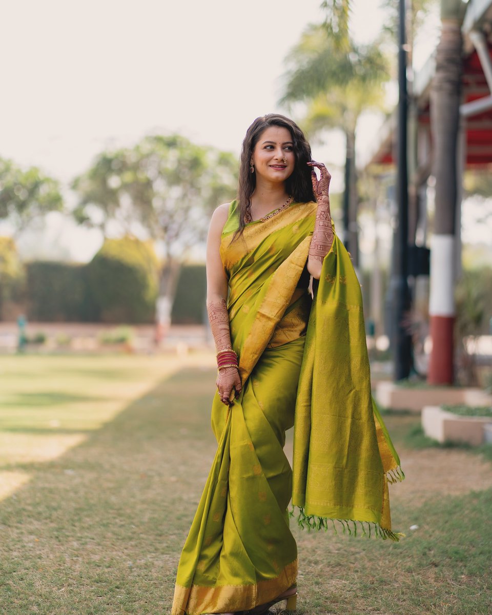 marathifemale's tweet photo. रेवती लेले
#Revatilele https://t.co/AoOaTKlcFV