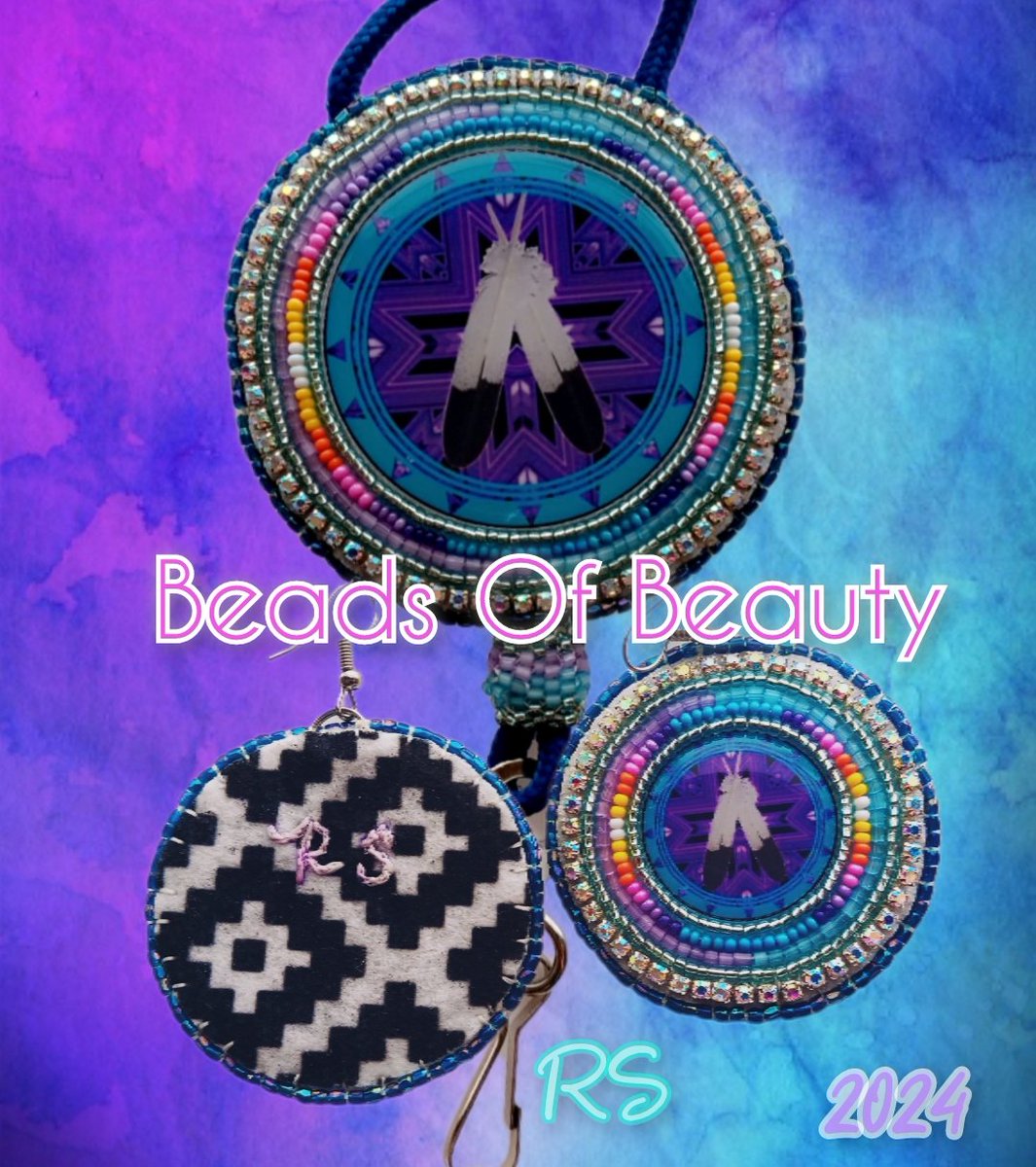TinySprout4444's tweet image. 🪡Last years work🧵 #nativebeadwork #beadart