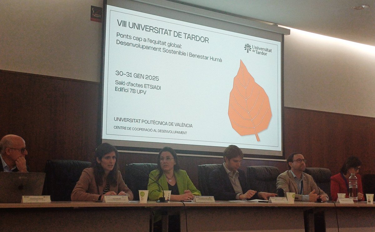 UV Cooperació (@cooperaciou) on Twitter photo La nostra Vicerectora d' <a href="/CooperacioU/">UV Cooperació</a> <a href="/pilarserraa/">Pilar Serra Añó</a> a la mesa inaugural de la #VIIIUniversitatTardor per continuar treballant juntes i junts cap a l'equitat global: Universitats, ONGDs, agents locals i ciutadania La nostra Vicerectora d' <a href="/CooperacioU/">UV Cooperació</a> <a href="/pilarserraa/">Pilar Serra Añó</a> a la mesa inaugural de la #VIIIUniversitatTardor per continuar treballant juntes i junts cap a l'equitat global: Universitats, ONGDs, agents locals i ciutadania