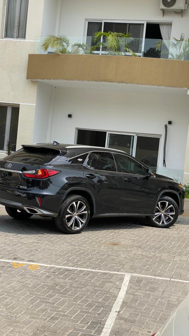 Smart_Autos_Ng's tweet photo. Tokunbo Lexus rx350 2017
Accident Free,
Lane Keep Assist, Collision Detection,Thumbstart,infotainment system & more…
Price:#52million
📍Lekki,Lagos
☎️07063699719. https://t.co/s57xMnyYsK