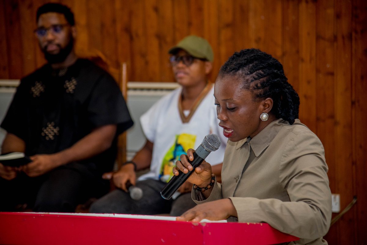 Sarafoundations's tweet image. CAP Tech Hub Unilag Conference 2025 – Panel Insights!

Our expert panel shared key advice on thriving in tech:
🔹 Keep learning
🔹 Build strong networks
🔹 Embrace career transitions

Which tip stands out to you? ⬇️

#TechCareers #CAPTechHub #UnilagConference2025