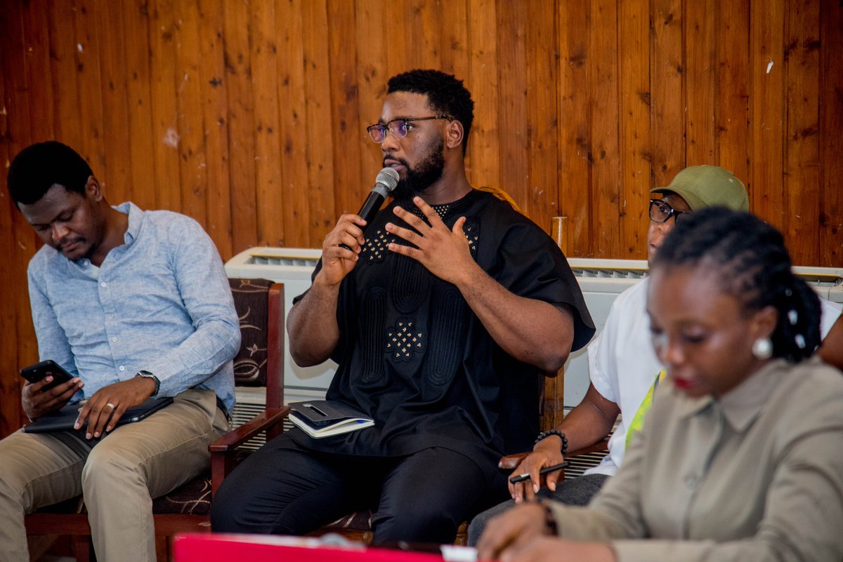 Sarafoundations's tweet image. CAP Tech Hub Unilag Conference 2025 – Panel Insights!

Our expert panel shared key advice on thriving in tech:
🔹 Keep learning
🔹 Build strong networks
🔹 Embrace career transitions

Which tip stands out to you? ⬇️

#TechCareers #CAPTechHub #UnilagConference2025