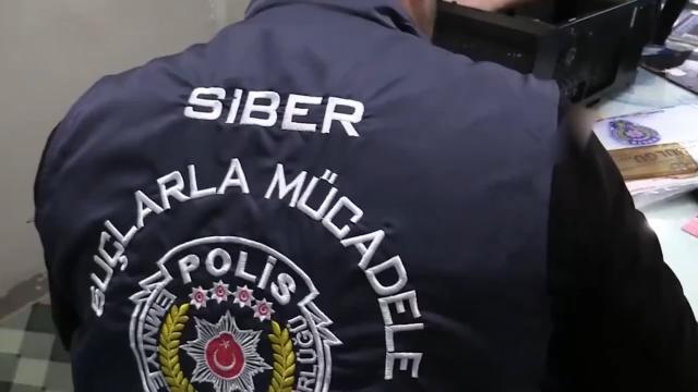 Kayseri'de 'bahis ve şans oyunları' düzenleyerek, banka hesaplarında 51 milyon 570 bin 536 TL'lik işlem hacmi olduğu tespit edilen 9 şüpheli, polis tarafından gözaltına alındı.