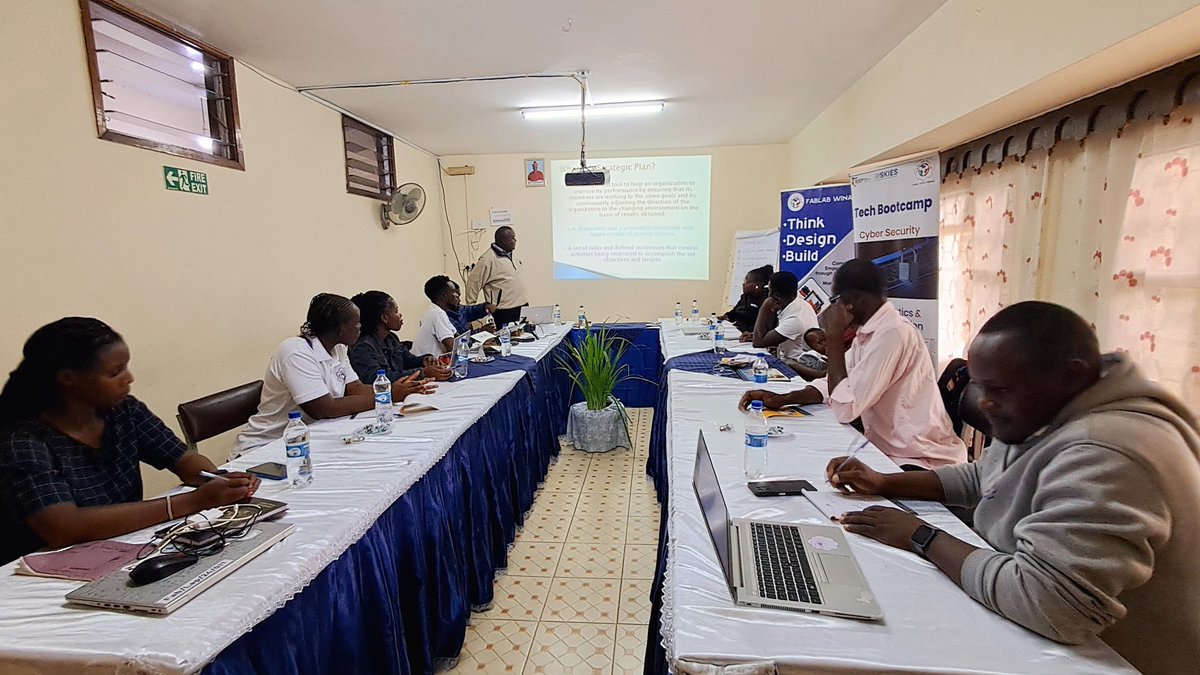 FablabWinam's tweet photo. "Failing to plan is planning to fail", Benjamin Franklin.
Fablab Winam team laying the groundwork for success at our Strategic Planning Workshop.
#strategicplanning #goalsetting #planning #fablab #fablabwinam #fabgraphics https://t.co/qoBO4rgekk