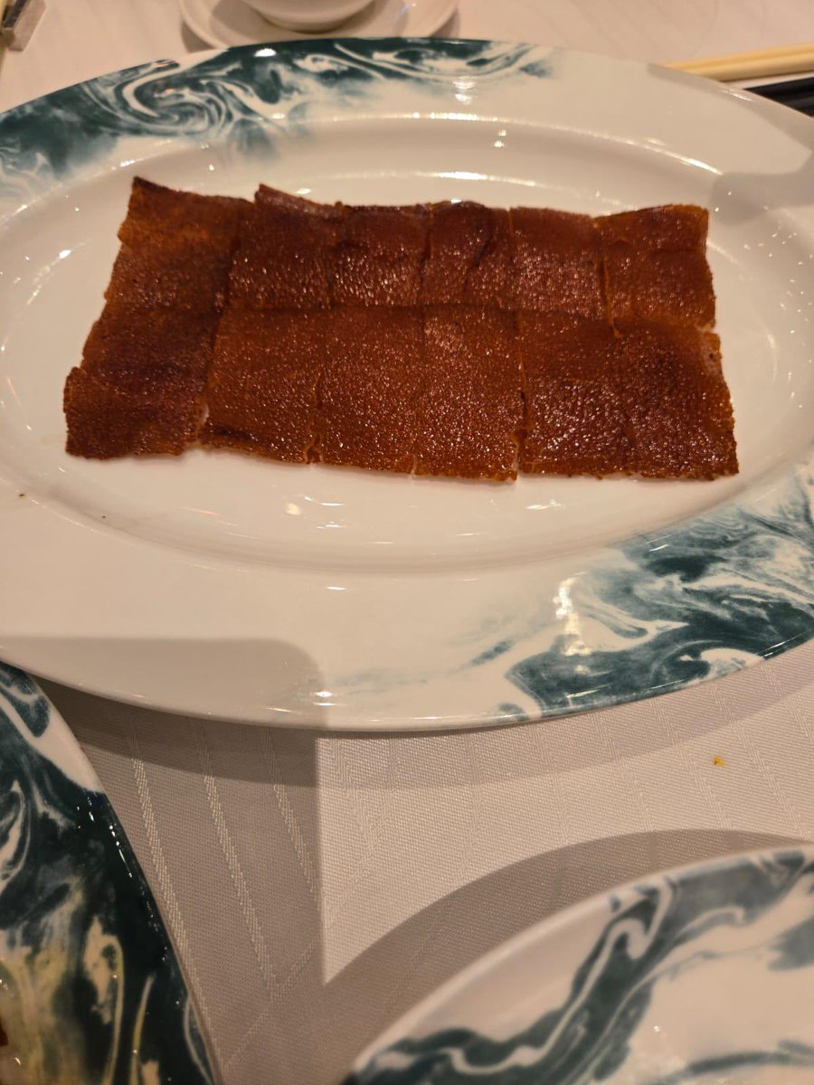 NCHO1006's tweet photo. 新年飯，想打麻將😂😂有冇地方 https://t.co/f5WWy7qZdm