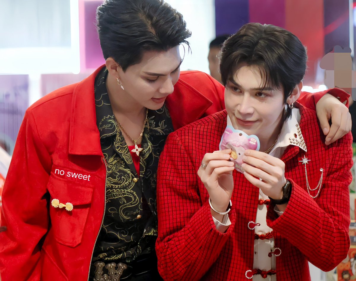 pploveff's tweet image. 250129 A Prosperous Chinese New Year
SIAM CENTER CNY WITH FORTPEAT
#SiamCenterxFortPeat
@fort_fts @peatwasu
#FortFTS
#ComeFortZon
#CaptainPeat
#Peatwasu