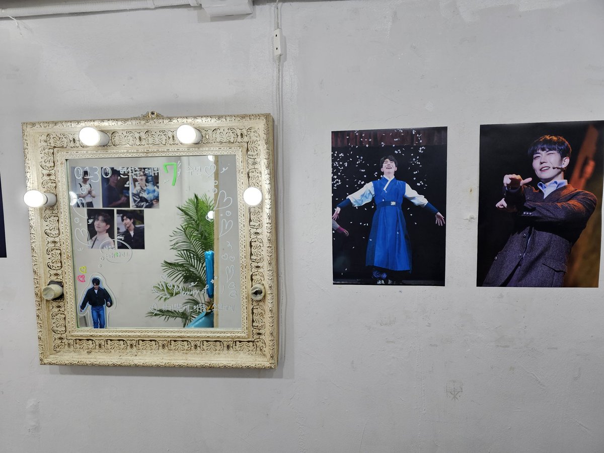 Nopi_higher's tweet photo. 석쭌업는 석쭌주간 2nd 아 ㅜㅜㅜㅜㅜ 
배우는 공연이 업지만 석주니들은 다 당신보러 댕로에 잇다🥹 7주년추카삥뽕이에용🥰🫶

#기억끝에_머무른_소년에게 
#Memoryof #석준7주년추카삥뽕 https://t.co/oifBXtqOIJ