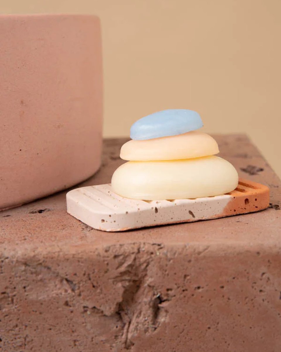 Parasol Store tweet media