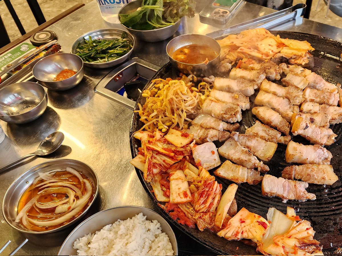 formirthh's tweet photo. 멋진식사 ^v^ https://t.co/IDX3h8TMBA