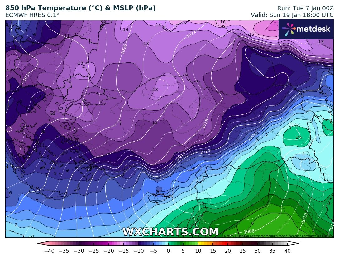 Ecmwf Sahillerde yılın ilk örtülü sistemini İstanbul için 5 şubatta vermiş Soğuma yarım tık daha artarsa en azından 1.1.5 günlük kalıcı örtülü kar görülecek vade henüz yakın değil umarım değişmez Bu sene karsız kapatmayalım yeter😎