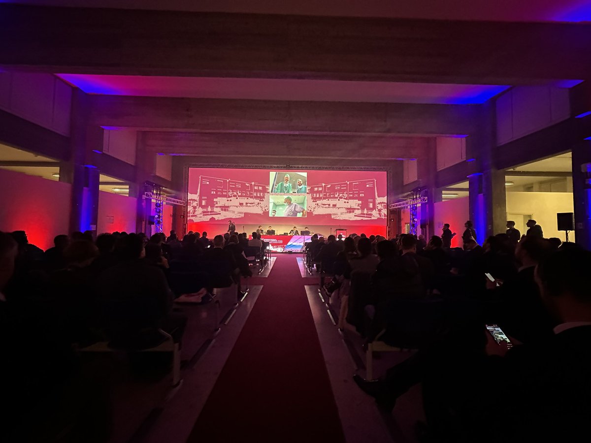 13th Techno-Urology Meeting (TUM) (@technouro) on Twitter photo #TUM25 The room is packed since early morning! Ready for a leap into the future of surgery!
<a href="/PorpigliaF/">Porpiglia Francesco</a> #TUM25 The room is packed since early morning! Ready for a leap into the future of surgery!
<a href="/PorpigliaF/">Porpiglia Francesco</a>