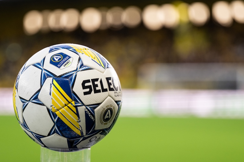 Antalet misstänka fixade matcher minskar kraftigt – Framgång för fotbollens arbete

🔗svenskelitfotboll.se/antalet-missta…