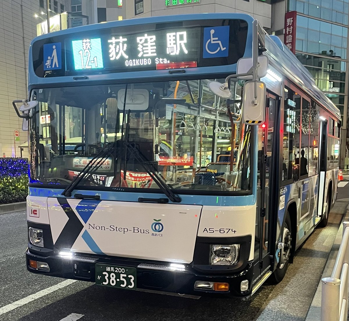 改めて、荻12-1で乗った西武バス練馬営業所のEDSS付S-tory現行エルガ