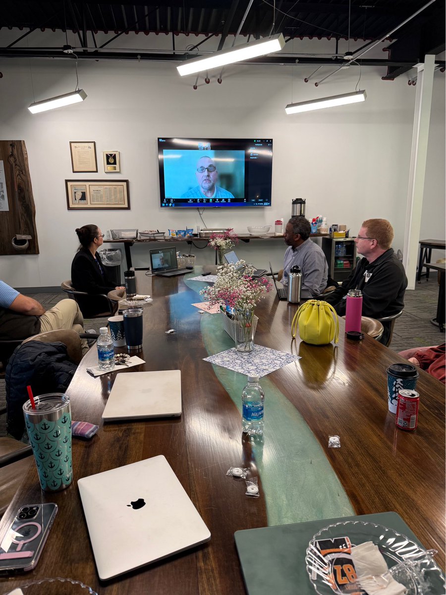 Swebb_32's tweet image. Exciting visit yesterday! @technologybcs had the opportunity to connect with @hamcoschools at the PIE Innovation Center. Looking forward to working together &amp;amp; creating innovative opportunities for our students! #Education #Collaboration #FutureFocused @PIE_Center_BCS