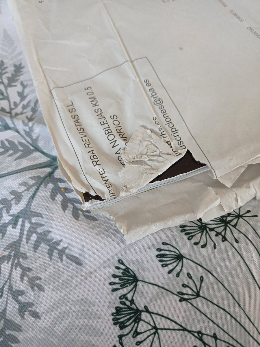 Me encanta que <a href="/Correos/">Correos</a> intente siempre dejar todo en el buzón cuando a veces NO entra. Gracias ❤️