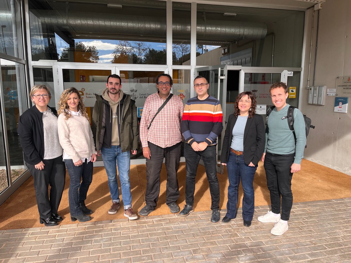 FEM XARXA | Avui ens ha visitat un grup de tècnics del <a href="/CCPriorat/">Consell Comarcal del Priorat</a> per compartir experiències i coneixement. Moltes gràcies per la visita! 🫂 <a href="/CCBaixEbre/">Consell Comarcal del Baix Ebre</a>