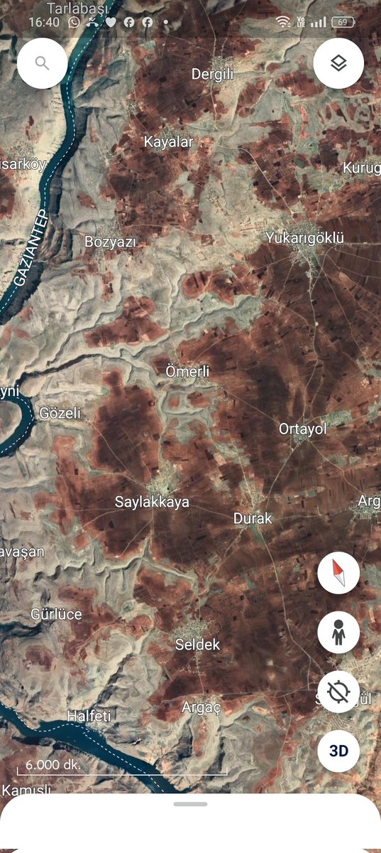 etnikce's tweet photo. Şanlıurfa'nın Halfeti ilçesine Bağlı Argıl Kasabaaı ilçedeki en büyük Türk yerleşimidir.

Fırat nehri kenarında olup Baraj altında kalan Türkmen köylerinin bir kısmı da buraya yerleşmiştir.

Ömerli(Apo'nun köyü) kadar olan köyler Türkmen iken Kürt köyleri Ömerli'den sonra başlar. https://t.co/X7ZYt2u9KQ