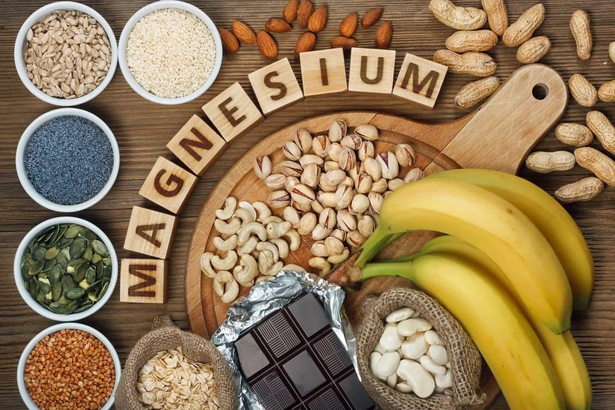 Ein Mangel an #Magnesium kann viele Symptome hervorrufen. Die bekannten Muskelkrämpfe, erhöhte Müdigkeit, Kopfschmerzen, Herzrhythmusstörungen, Schlafstörungen, Knochenprobleme und mehr. Achtet daher auf ein hochwertiges Magnesium #Bisglycinat und bitte kein billiges, schlecht