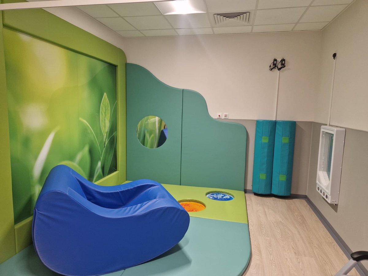 Our first ever sensory room, located on the Children's Emergency Unit, is now complete.💙

Designed with input from children and young adults, the sensory room is a safe &amp; comfortable space where patients with additional or complex needs can be treated away from the main dept.💐